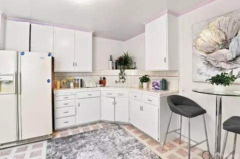 Kitchen - 141 Sagamore St, San Francisco, CA 94112 photo 2 of 3