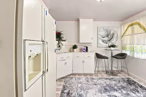 Kitchen - 141 Sagamore St, San Francisco, CA 94112 photo 3 of 3