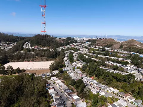 View/Area - 44 Dellbrook Ave, San Francisco, CA 94131 photo 1 of 1