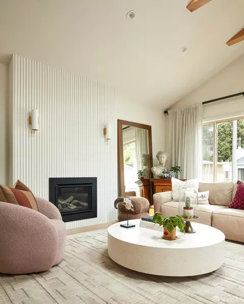 Living - 44 Dellbrook Ave, San Francisco, CA 94131 photo 4 of 7