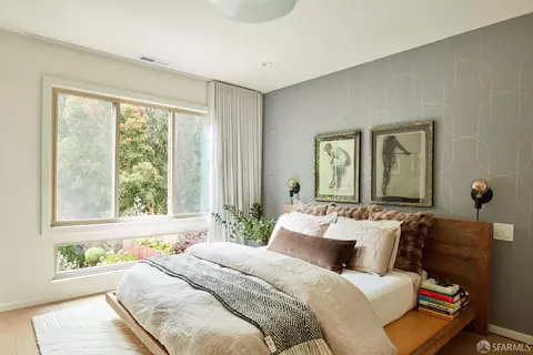 Bedroom - 44 Dellbrook Ave, San Francisco, CA 94131 photo 1 of 5