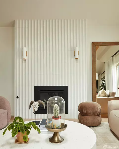 Living - 44 Dellbrook Ave, San Francisco, CA 94131 photo 5 of 7
