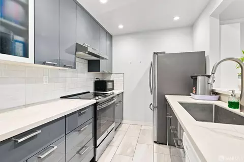 Kitchen - 380 Vallejo Dr #126, Millbrae, CA 94030 photo 2 of 3