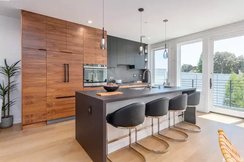 2829 25th St #4, San Francisco, CA 94110