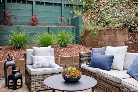 Exterior - 173 Dalewood Way, San Francisco, CA 94127 photo 7 of 9