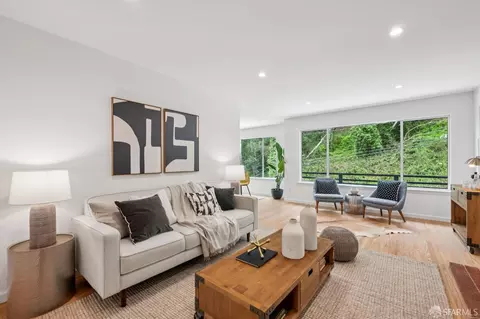 Living - 173 Dalewood Way, San Francisco, CA 94127 photo 2 of 6