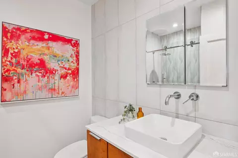 Bath - 173 Dalewood Way, San Francisco, CA 94127 photo 4 of 5