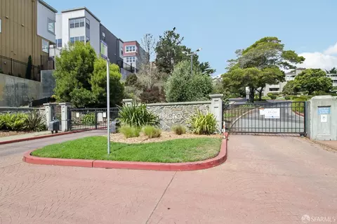 1109 Aspen Ct, San Francisco, CA 94134