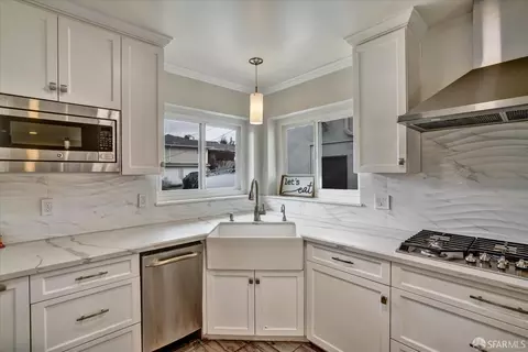 Kitchen - 1233 Benedict Ct, San Leandro, CA 94577 photo 2 of 5
