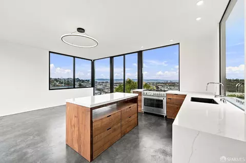 Kitchen - 75 Bronte St, San Francisco, CA 94110 photo 3 of 8