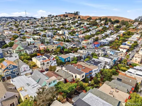 View/Area - 75 Bronte St, San Francisco, CA 94110 photo 12 of 16