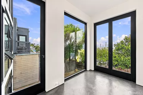 Other - 75 Bronte St, San Francisco, CA 94110 photo 4 of 8