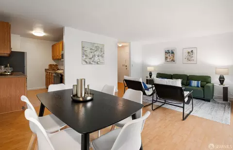 Dining - 30 Quickstep Ln #2, San Francisco, CA 94115 photo 3 of 3
