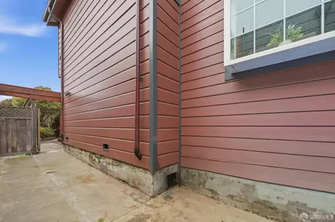 Exterior - 2135 45th Ave, San Francisco, CA 94116 photo 11 of 14
