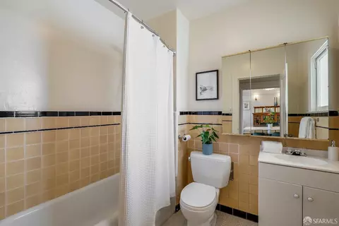 Bath - 56 Chenery St, San Francisco, CA 94131 photo 1 of 1
