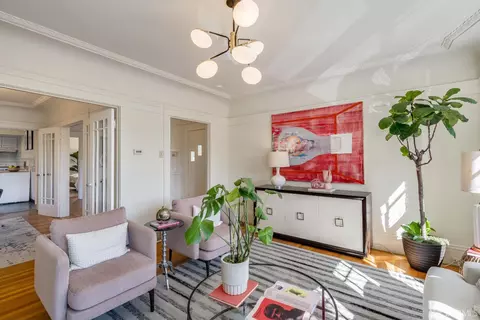 Living - 56 Chenery St, San Francisco, CA 94131 photo 2 of 5