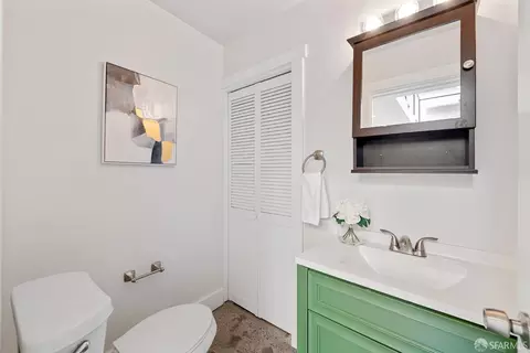 Bath - 1451 13th St #5, Oakland, CA 94607 photo 1 of 2