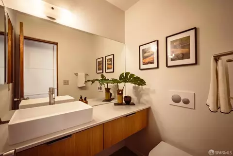 Bath - 190 Amber Dr, San Francisco, CA 94131 photo 1 of 4