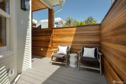 Exterior - 114 10th Ave, San Francisco, CA 94118 photo 2 of 4