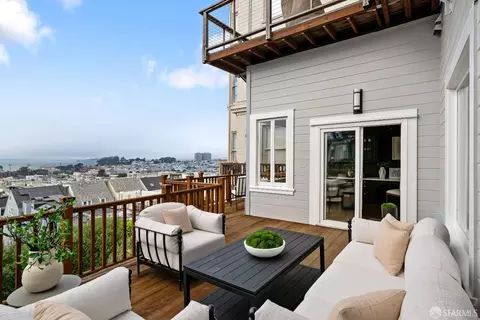 2186 Vallejo St #1, San Francisco, CA 94123