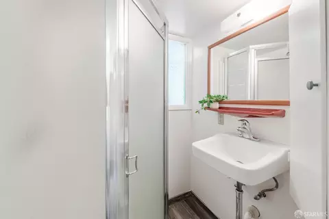 Bath - 2103 Pullman Ave, Belmont, CA 94002 photo 4 of 4