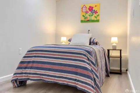 Bedroom - 363 Munich St, San Francisco, CA 94112 photo 9 of 11
