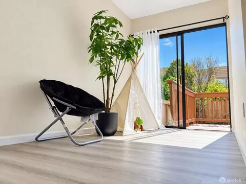 Other - 363 Munich St, San Francisco, CA 94112 photo 3 of 10