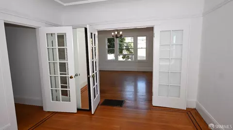954 De Haro St, San Francisco, CA 94107