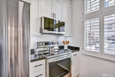 Kitchen - 2075 Sutter St #233, San Francisco, CA 94115 photo 1 of 4