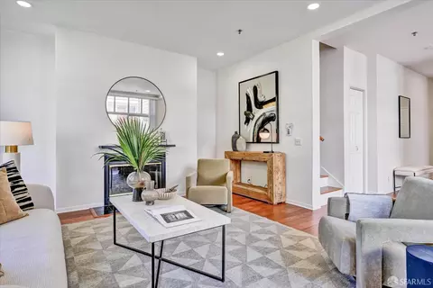 Living - 2075 Sutter St #233, San Francisco, CA 94115 photo 6 of 6