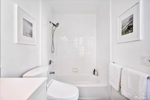 Bath - 2075 Sutter St #233, San Francisco, CA 94115 photo 2 of 3