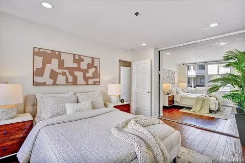 Bedroom - 2075 Sutter St #233, San Francisco, CA 94115 photo 8 of 8