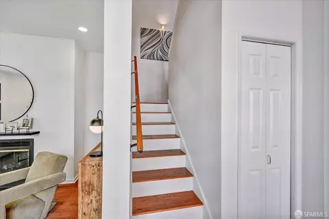 Entry Way - 2075 Sutter St #233, San Francisco, CA 94115 photo 3 of 3