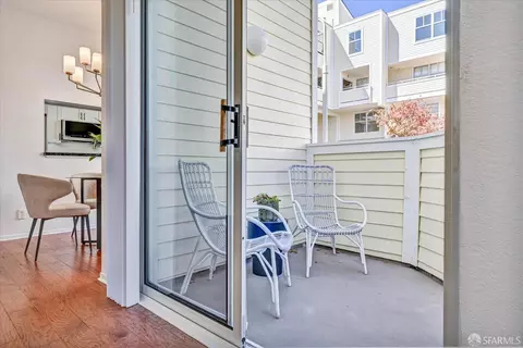 Exterior - 2075 Sutter St #233, San Francisco, CA 94115 photo 2 of 4