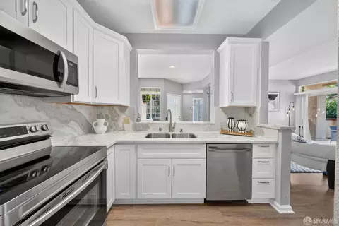 Kitchen - 7003 Stagecoach Rd #D, Dublin, CA 94568 photo 1 of 5