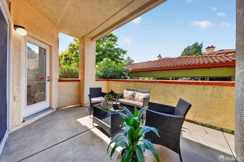 Exterior - 7003 Stagecoach Rd #D, Dublin, CA 94568 photo 2 of 9