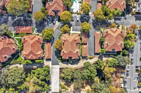 View/Area - 7003 Stagecoach Rd #D, Dublin, CA 94568 photo 4 of 5