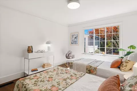 Bedroom - 255 Staples Ave, San Francisco, CA 94112 photo 3 of 7