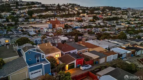 View/Area - 255 Staples Ave, San Francisco, CA 94112 photo 13 of 15
