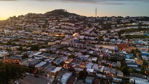 View/Area - 255 Staples Ave, San Francisco, CA 94112 photo 9 of 15