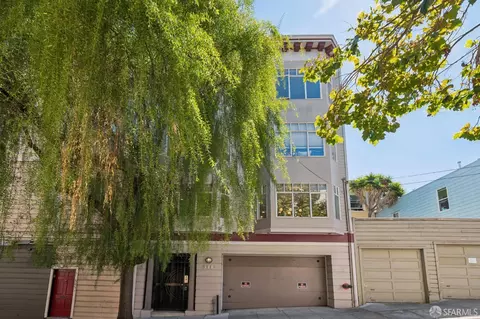 Exterior - 511 Linden St #A, San Francisco, CA 94102 photo 1 of 12