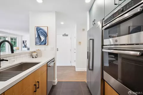 Kitchen - 511 Linden St #A, San Francisco, CA 94102 photo 3 of 4