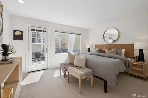 Bedroom - 511 Linden St #A, San Francisco, CA 94102 photo 1 of 11