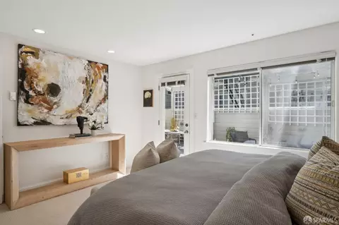 Bedroom - 511 Linden St #A, San Francisco, CA 94102 photo 2 of 11