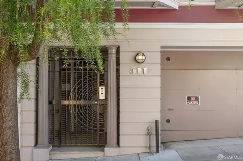 Exterior - 511 Linden St #A, San Francisco, CA 94102 photo 2 of 12