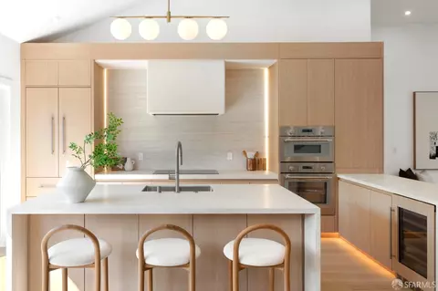 Kitchen - 651 Stamm Ave, Mountain View, CA 94040 photo 2 of 3