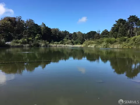 View/Area - 2 6th Ave, San Francisco, CA 94118 photo 6 of 7