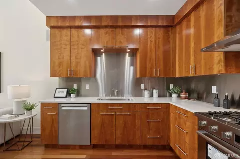 Kitchen - 373 6th Ave, San Francisco, CA 94118 photo 3 of 5