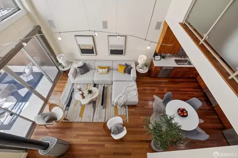 Living - 373 6th Ave, San Francisco, CA 94118 photo 4 of 5