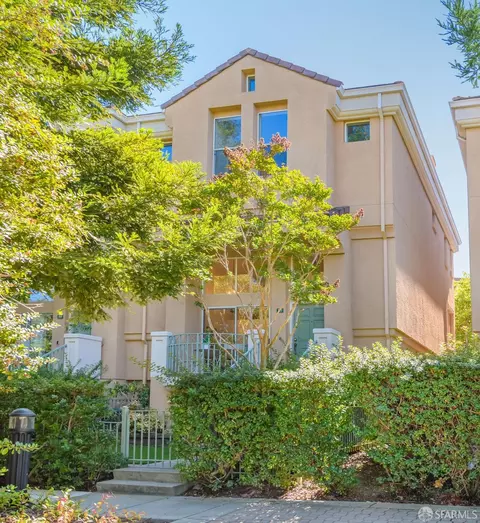 166 Campbell Dr, Mountain View, CA 94043
